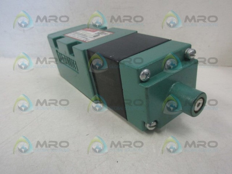 NUMATICS 5545A43BK000030 PNEUMATIC VALVE UNMP