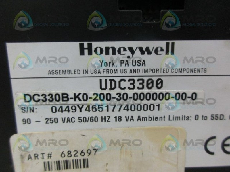HONEYWELL DC330B-K0-200-30-000000-00-0 TEMPERATURE CONTROLLER NSNP