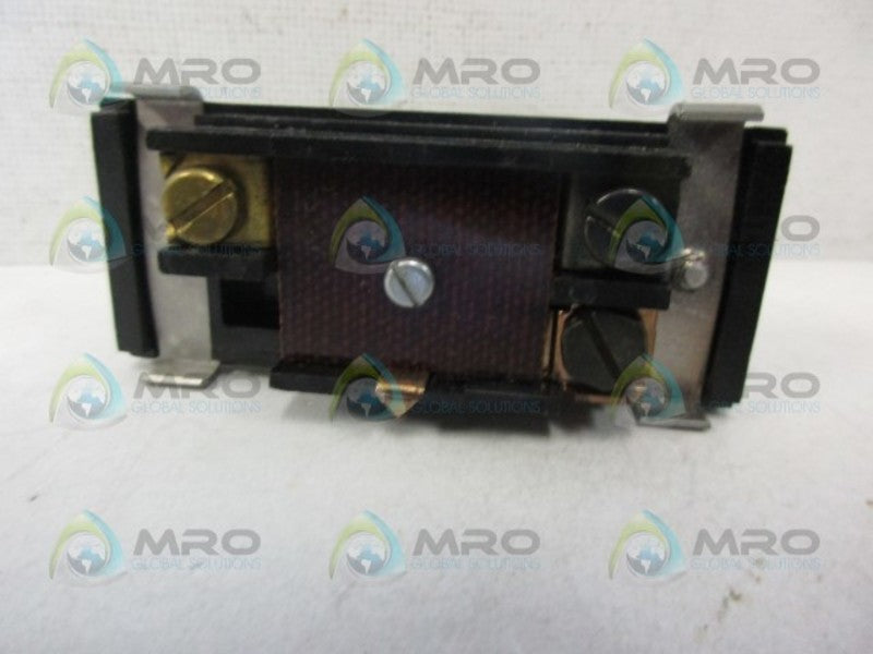 WIREMOLD 2127GB 15AMP 250V GROUNDING RECEPTACLE 3WIRE NSNP