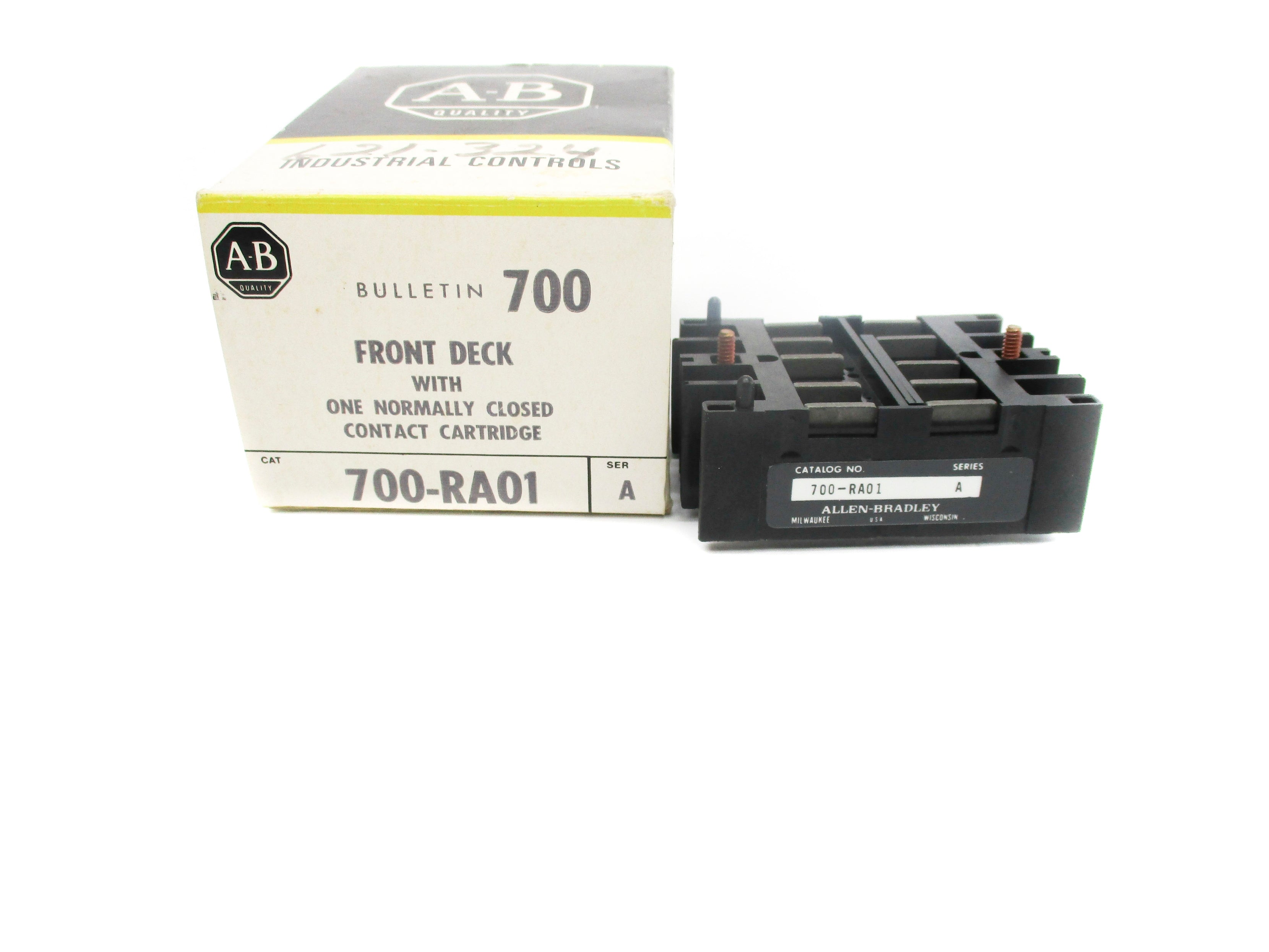ALLEN BRADLEY 700-RA01 SER. A (BK/YL) NSMP