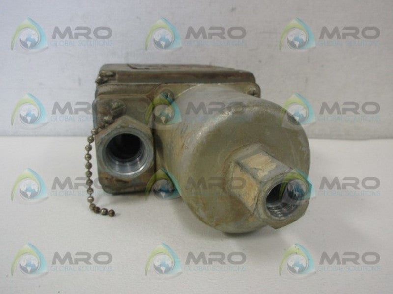SQUARE D 9012-ACW4 PRESSURE SWITCH (AS PICTURED) UNMP