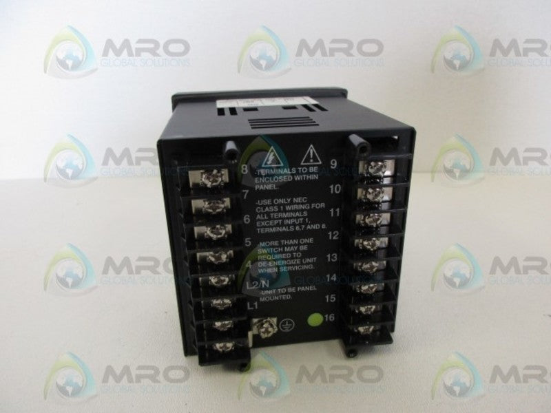 HONEYWELL DC230L-EE-20-20-0A00000-00-0 TEMPERATURE CONTROLLERNSNP