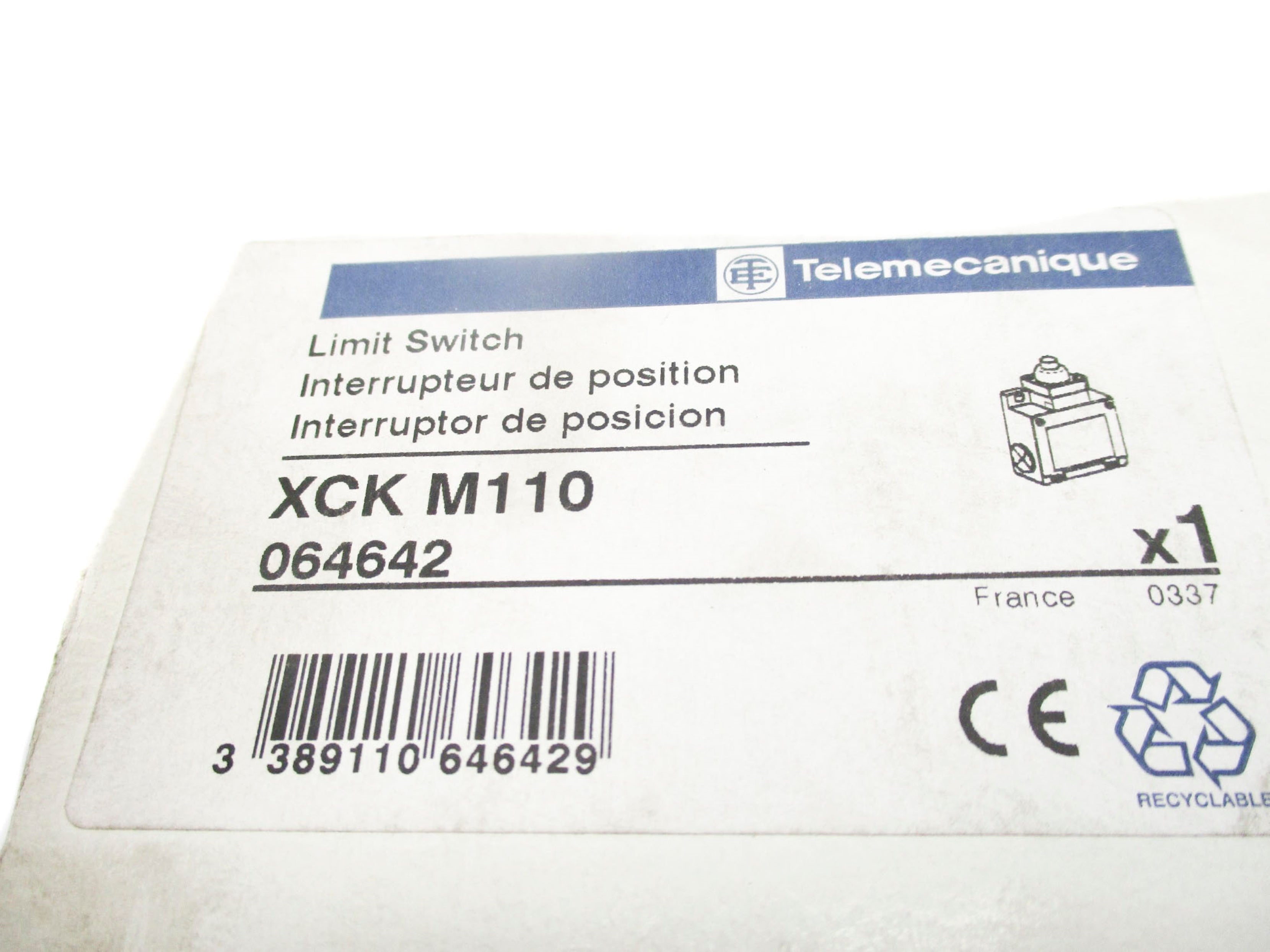 TELEMECANIQUE XCKM110 240V 10A (AS PICTURED) NSMP