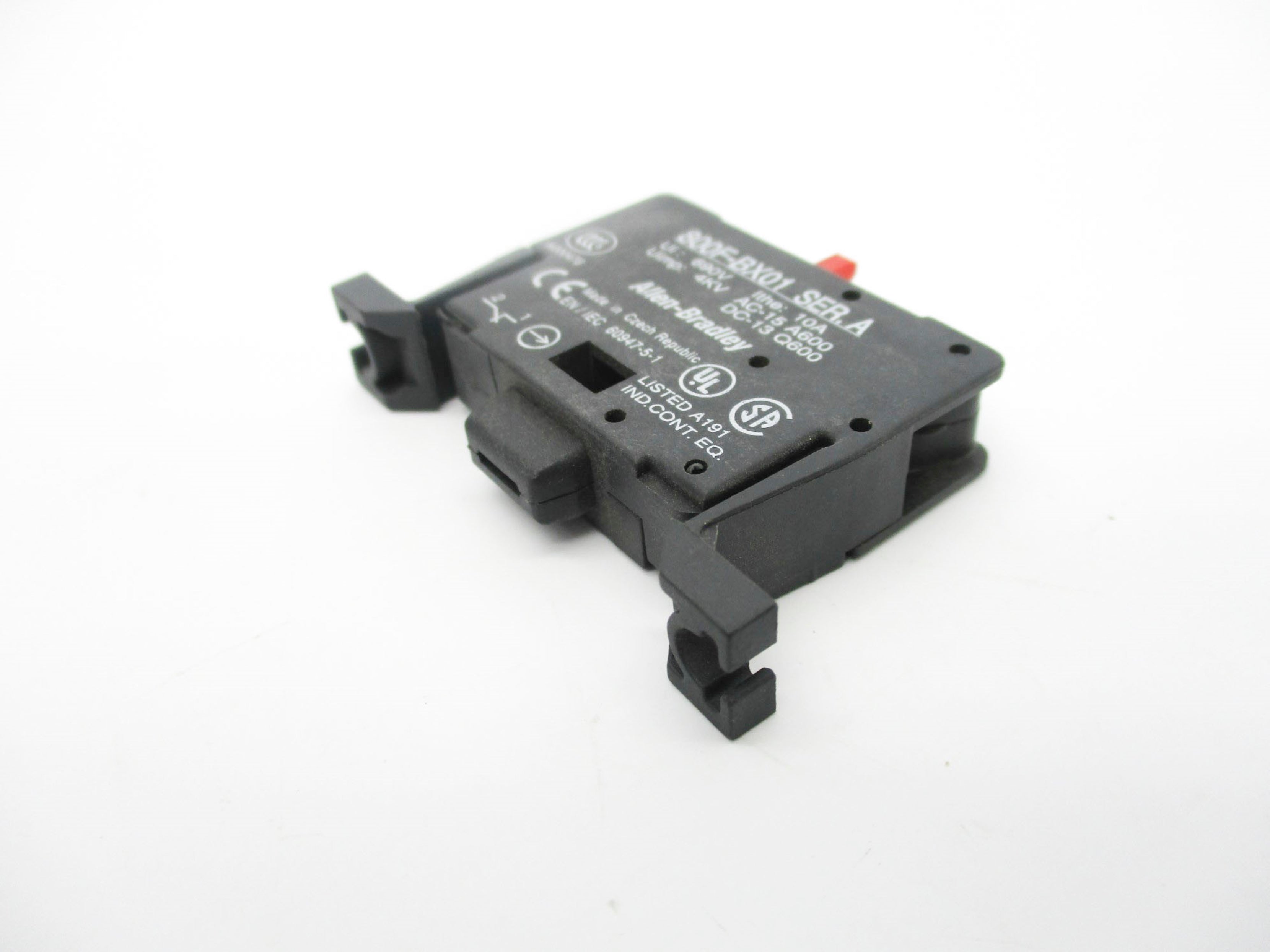 ALLEN BRADLEY 800F-BX01 SER. A 690V 10A NSNP