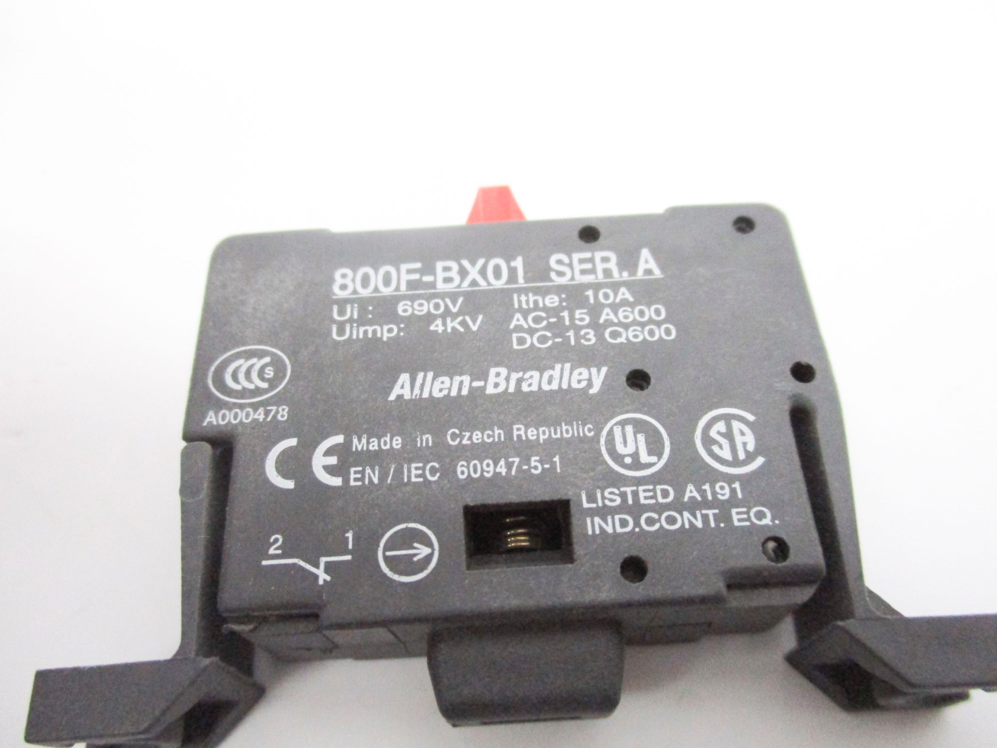 ALLEN BRADLEY 800F-BX01 SER. A 690V 10A NSNP