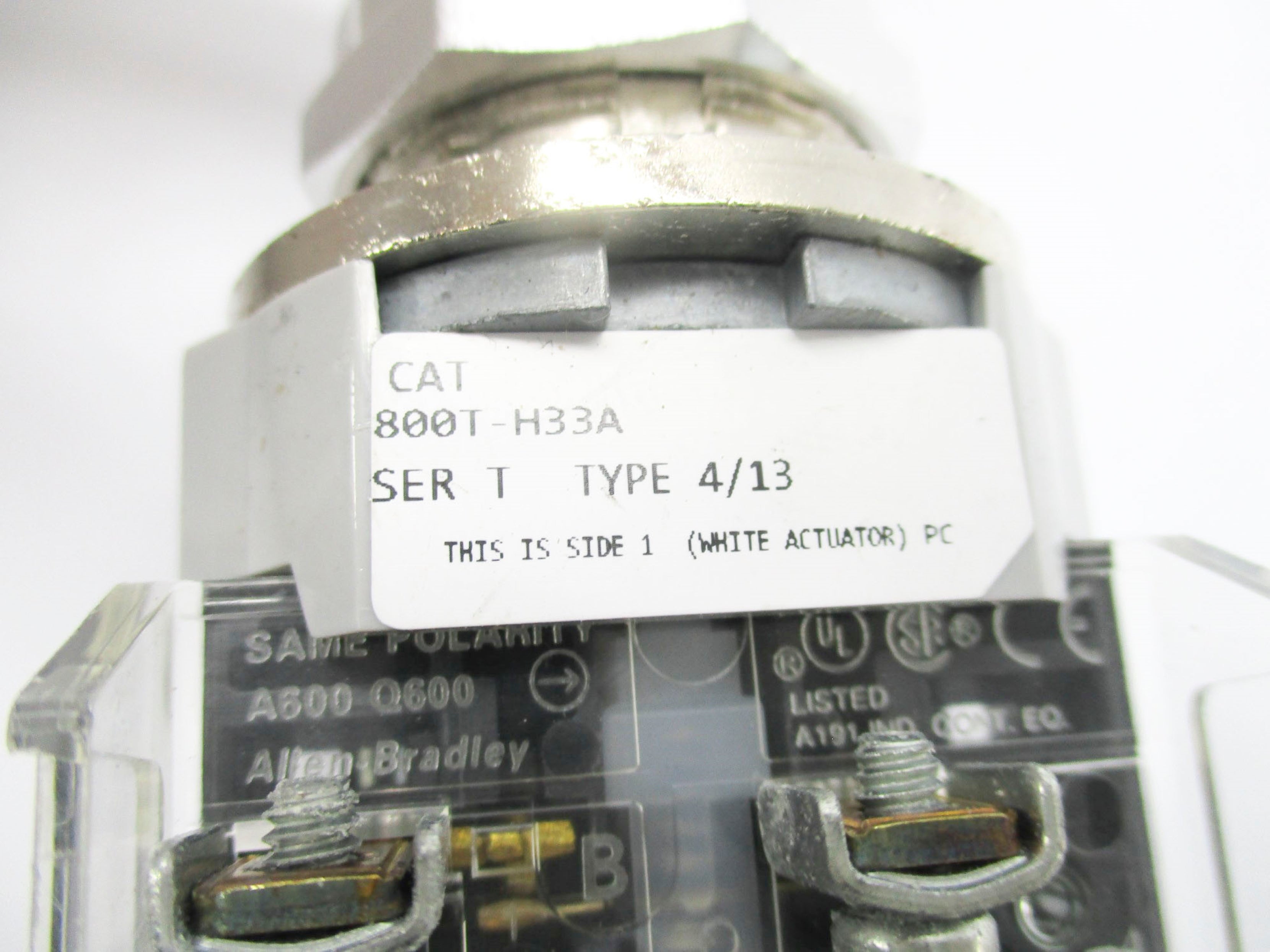 ALLEN BRADLEY 800T-H33A SER. T (NO KEY) NSNP
