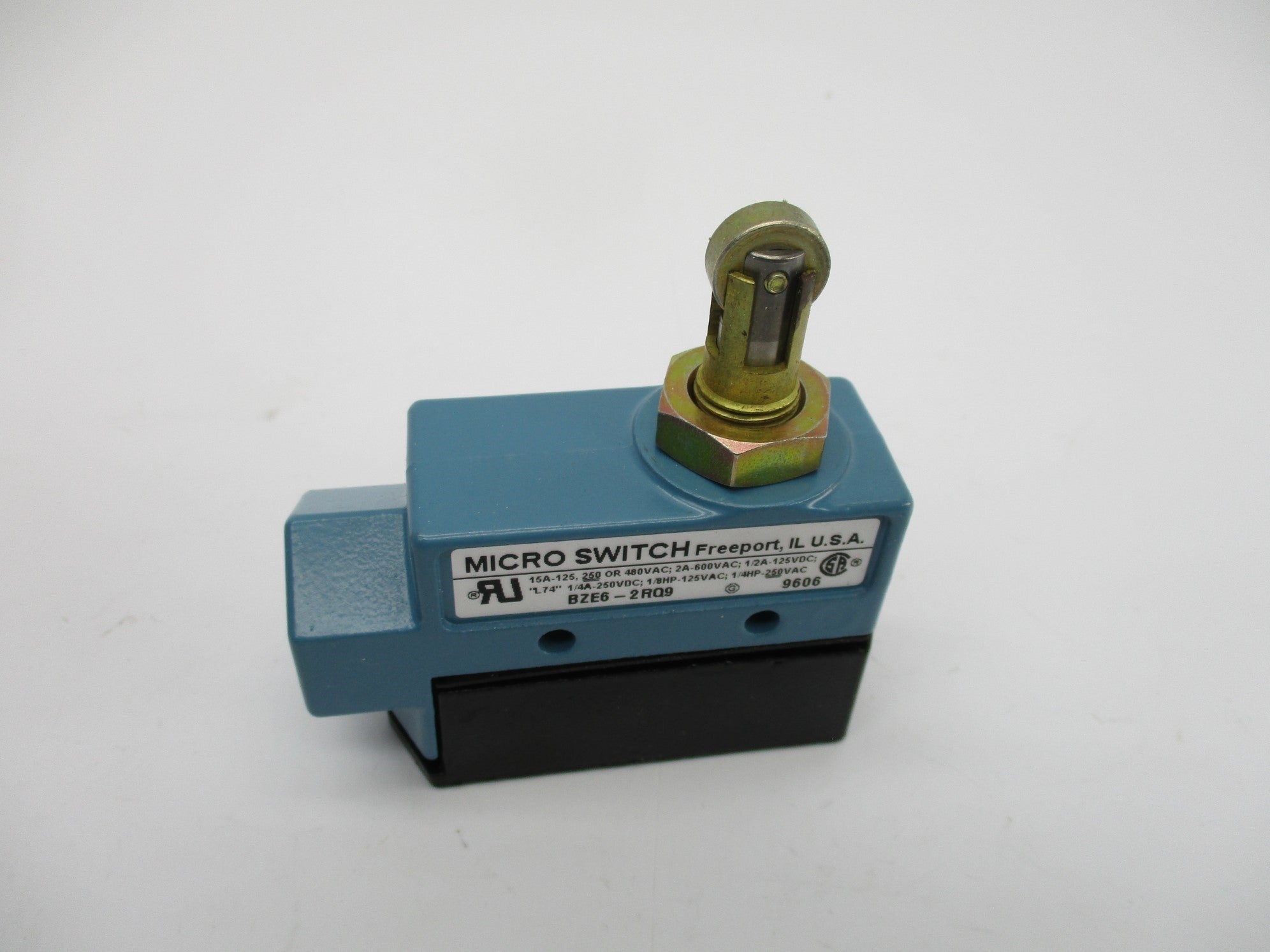 HONEYWELL BZE6-2RQ9 600VAC 2A NSMP