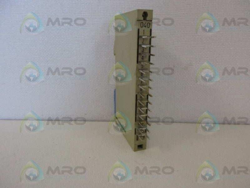 SIEMENS 6EC 1040-3A POTTED BLOCK NSMP