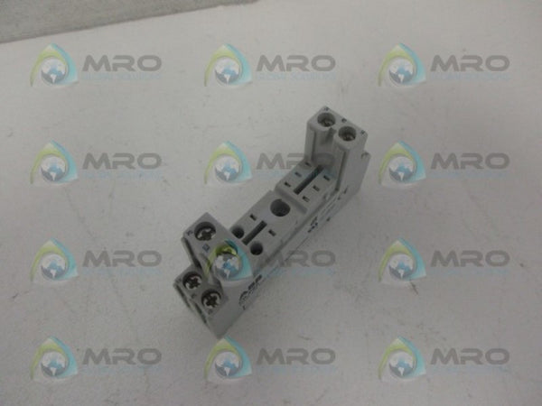 ABB 1SVR405650R1000 RELAY SOCKET NSNP