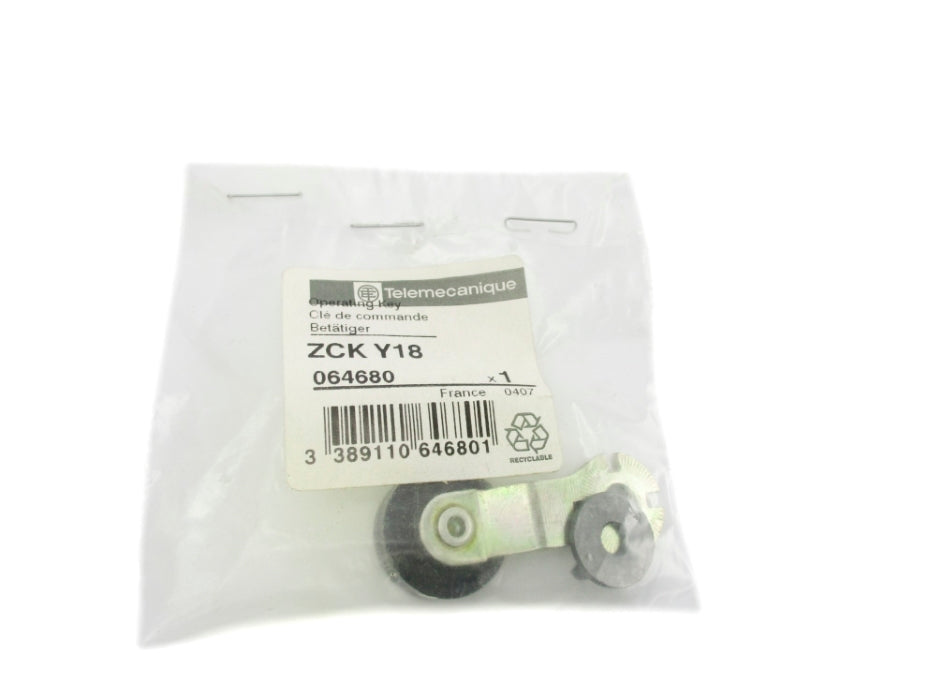 TELEMECANIQUE ZCKY18 064680 NSMP
