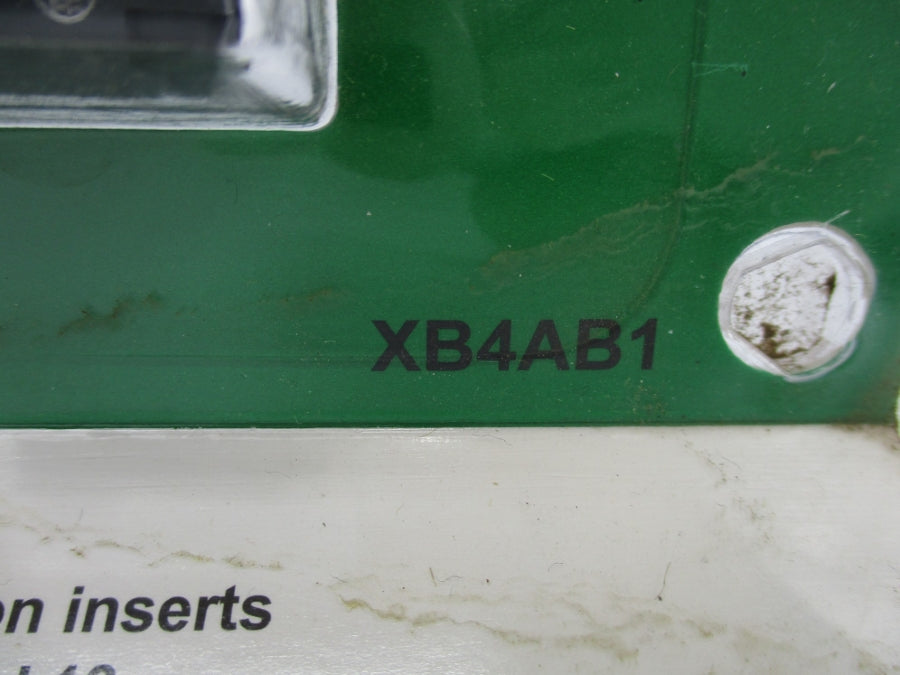 SCHNEIDER ELECTRIC XB4AB1 NEW IN SCHNEIDER PACKAGE NSMP