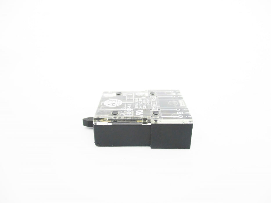 INDUSTRIAL SPARE PART 800M-XA SER. B 300VAC (WH) NSMP