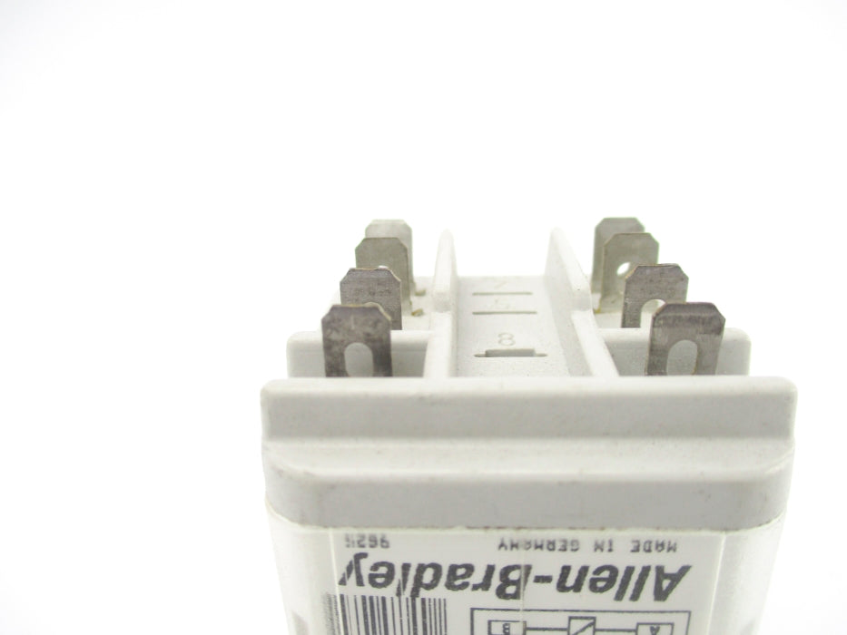 INDUSTRIAL SPARE PART 700-HB32A1 SER. A 120VAC 10A UNMP