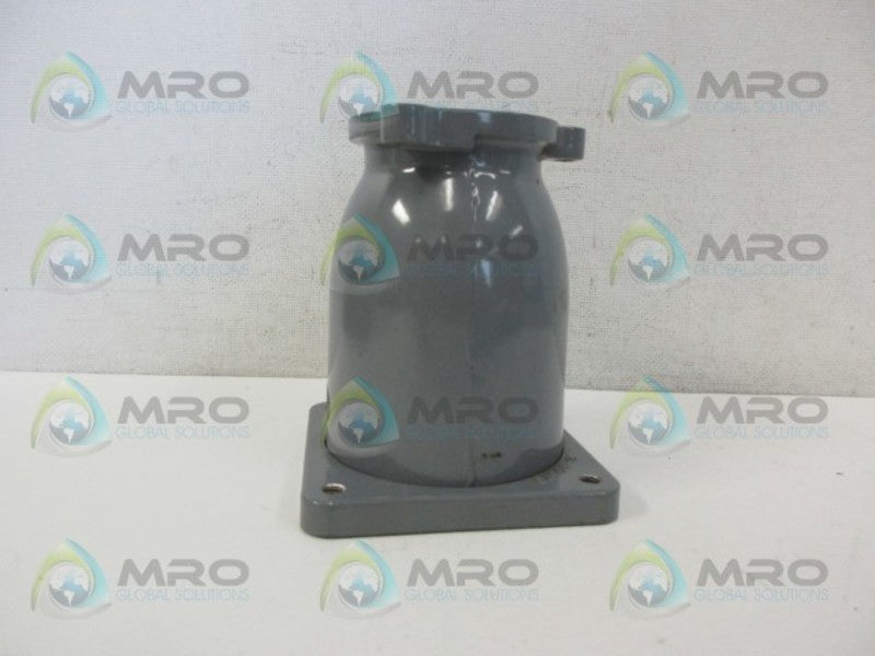 RUSSELLSTOLL B-10579 RECEPTACLE HOUSING CONDUIT END NSNP
