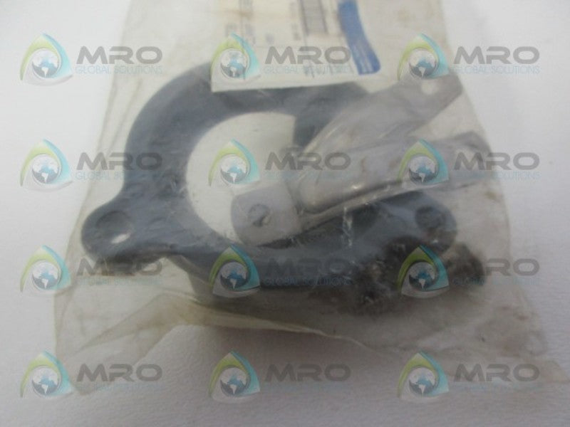 THOMAS & BATES F21770B CLAMP HOLDER NSMP