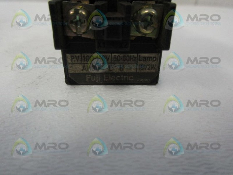 FUJI AH30 LH GREEN ILLUMINATED PUSH BUTTON NSNP
