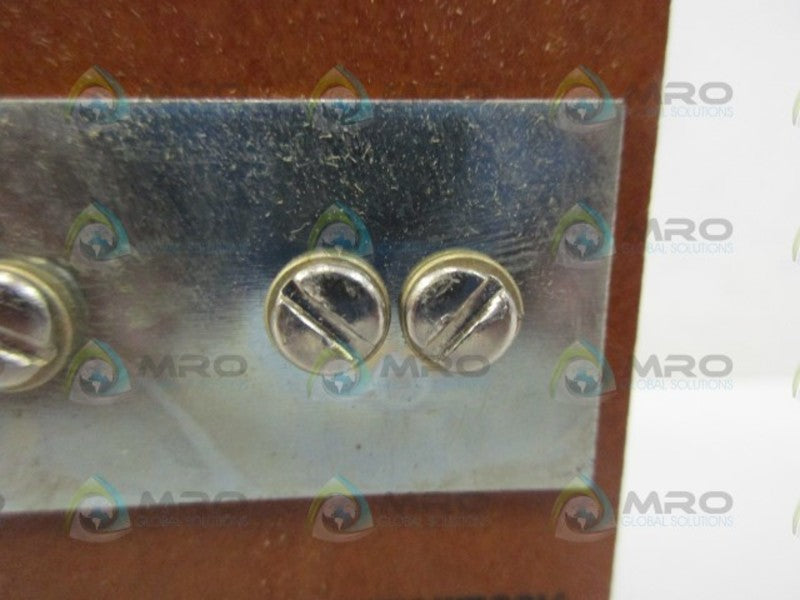 UND LAB 8210 SWITCH NSNP