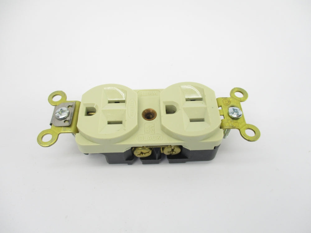 HUBBELL HBL5252I 125V 15A NSMP