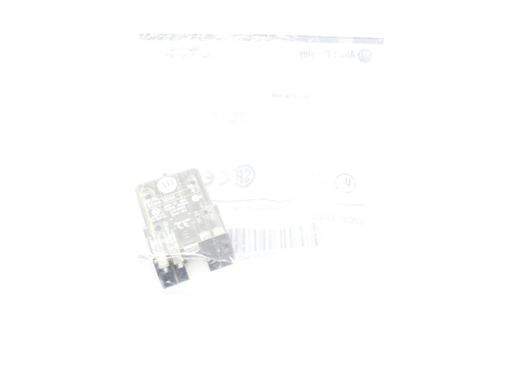 ALLEN BRADLEY 800M-XD2S SER. B NSMP