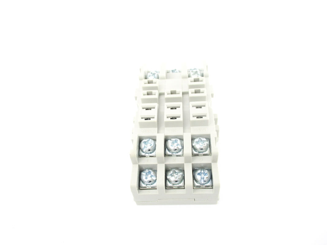 DAYTON 5X853N 300V 15A NSMP