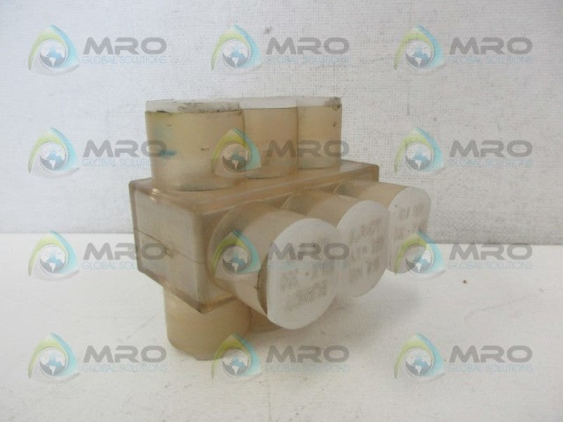 BURNDY BIBD-350-3 INSULATED CONNECTORS  NSNP