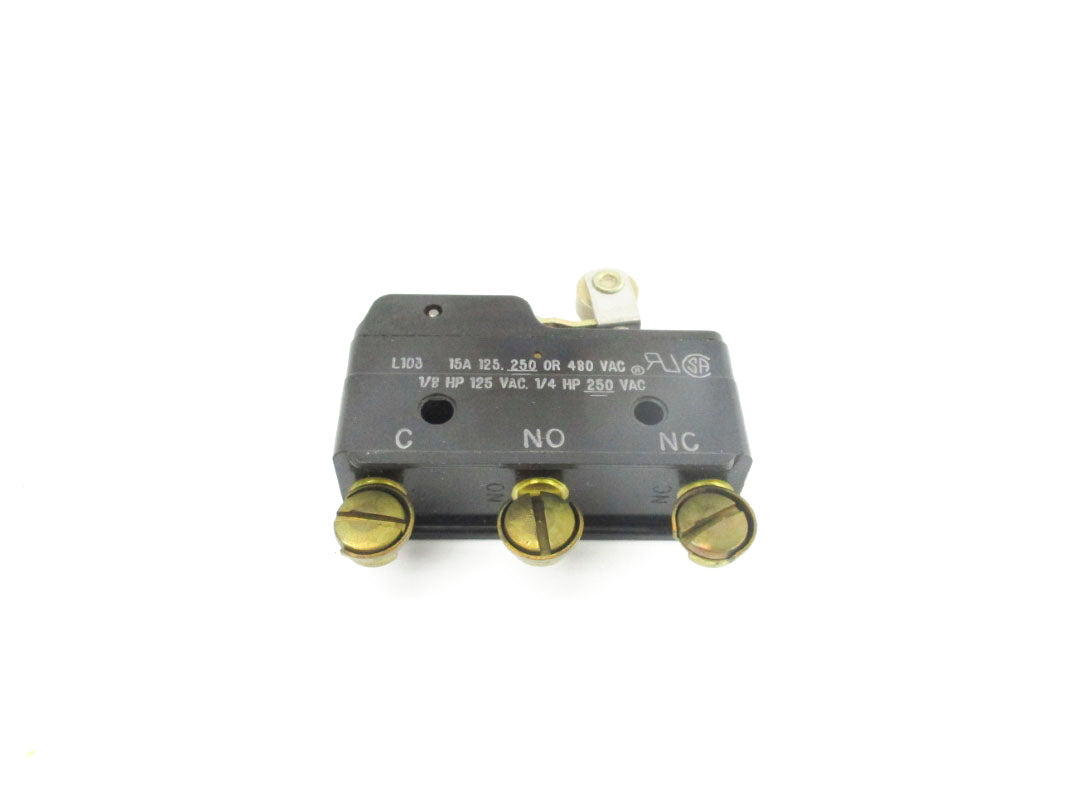 MICRO SWITCH BZ-RW822-P4 480VAC 15A NSNP