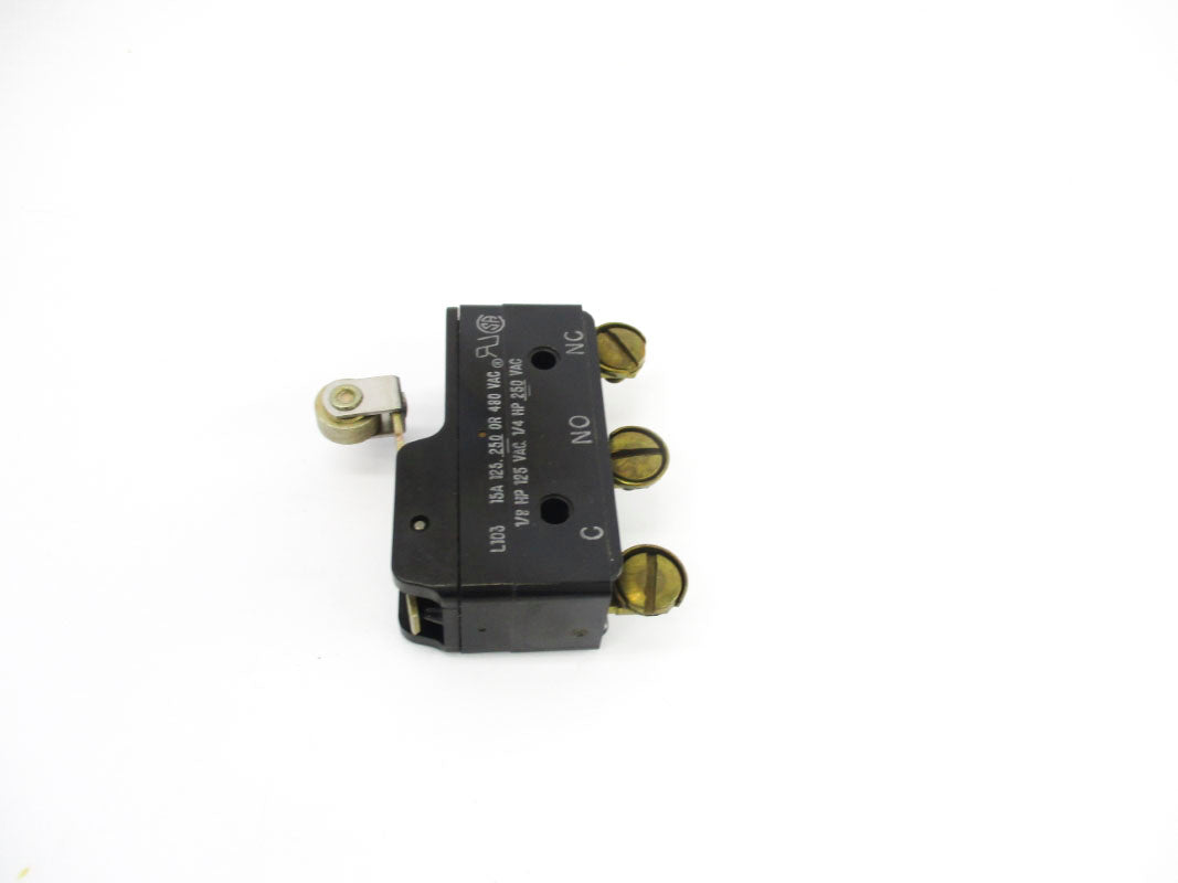 MICRO SWITCH BZ-RW822-P4 480VAC 15A NSNP