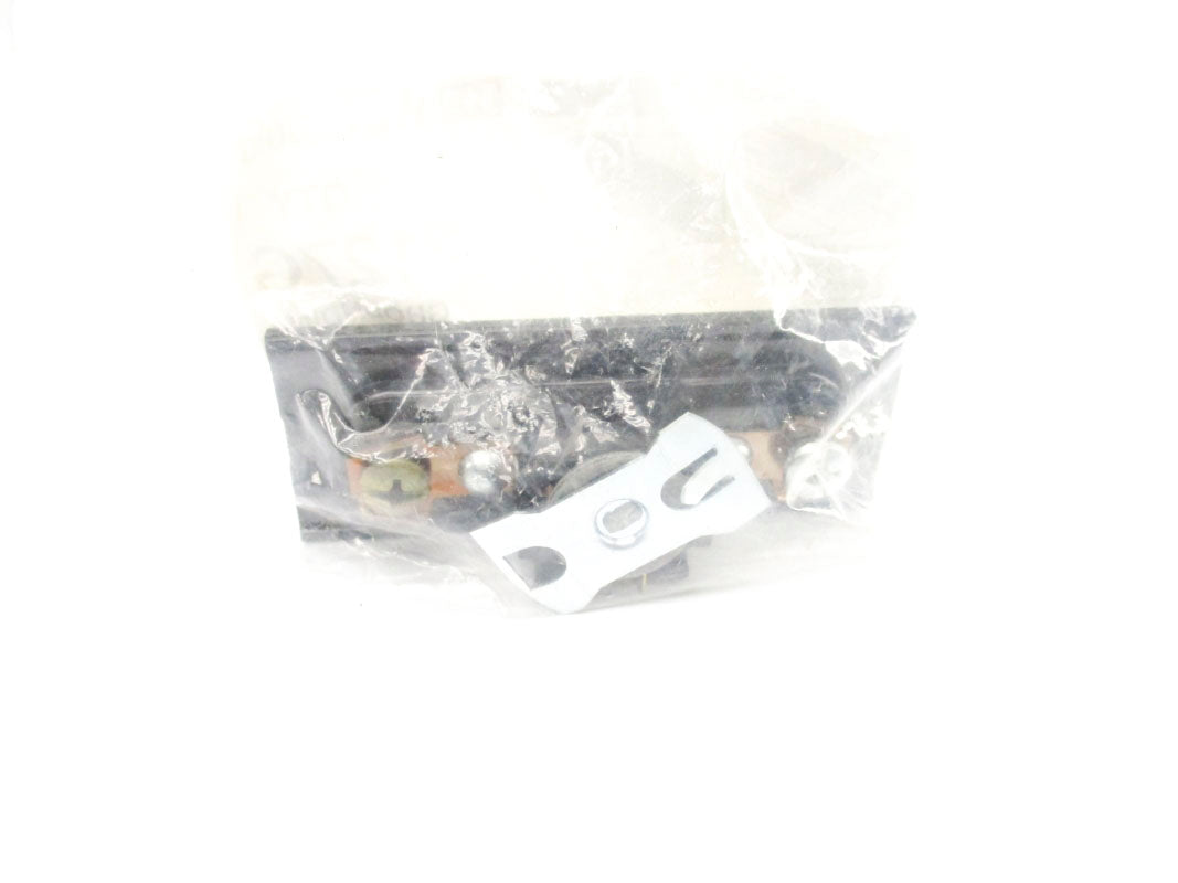 WIREMOLD 2127G 125V 15A NSMP