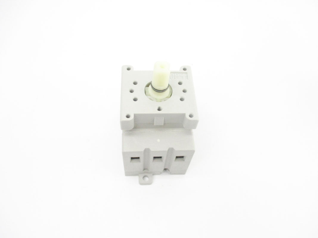 ALLEN BRADLEY 194E-E25-1753 SER. B 690V 25A (BR/WH) NSMP