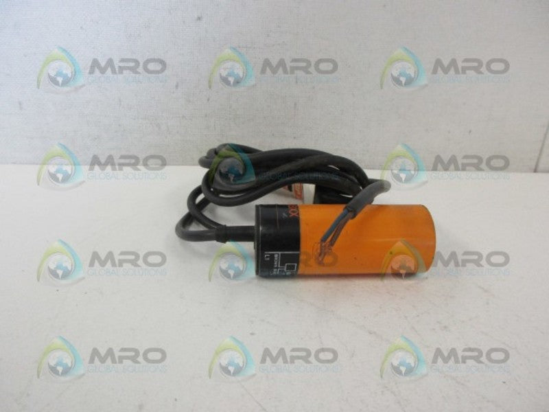 IFM EFECTOR 8057BC20NL2ABXX CAPACITIVE SENSOR UNMP