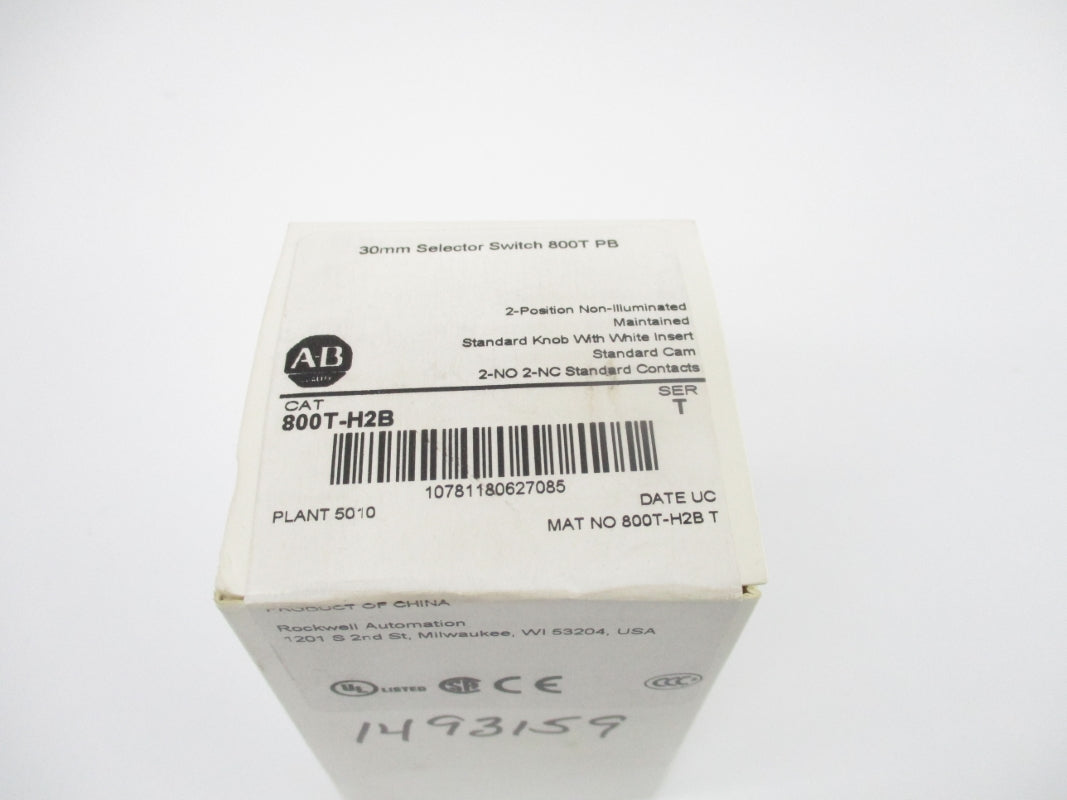 ALLEN BRADLEY 800T-H2B SER. T (WH) NSFS