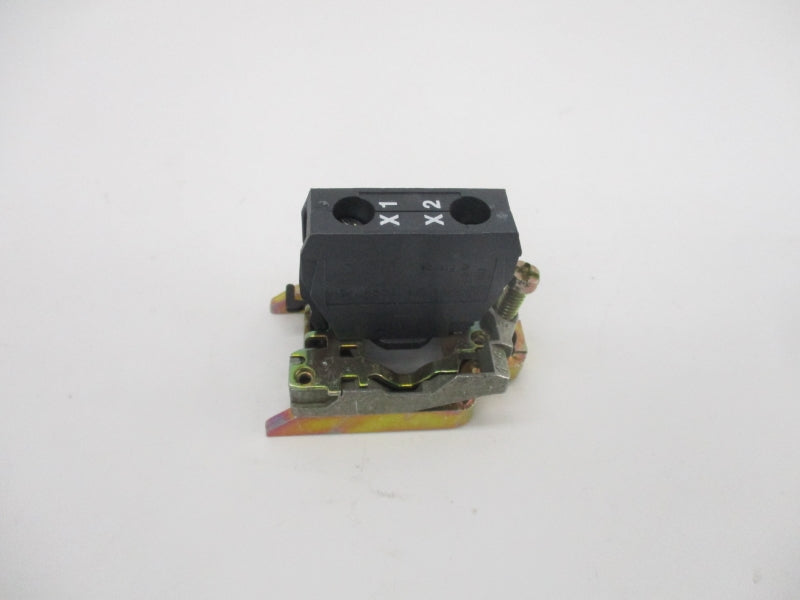 TELEMECANIQUE ZB4BV6 250V NSMP