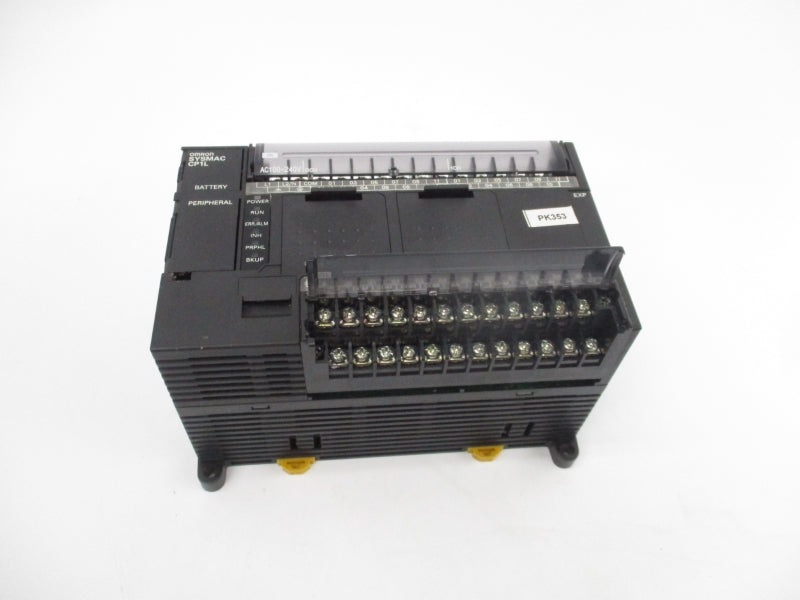 OMRON CP1L-M40DR-A 24VDC 20A NSNP