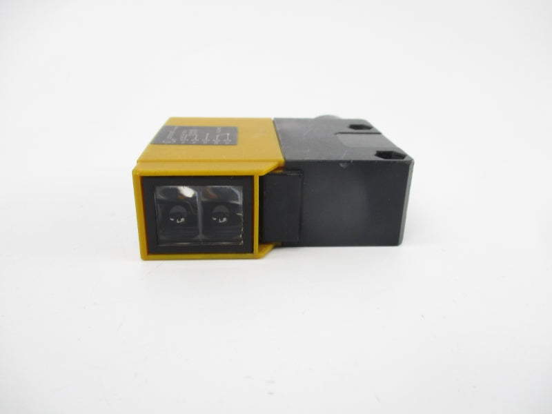 OMRON E3A2-R3M4T 250VAC 3A NSNP