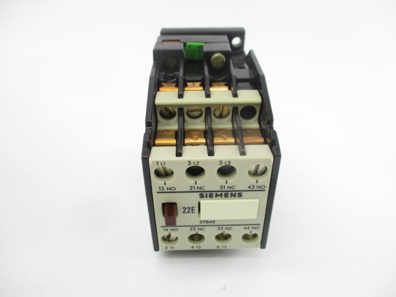SIEMENS 3TB4017-0AA8 110/120V 9A NSMP