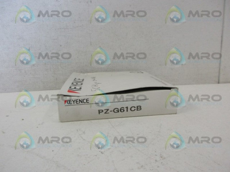 KEYENCE PZ-G61CB PHOTOELECTRIC SENSOR *NEW IN BOX*