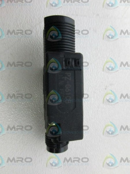 KEYENCE PZ-G61CB PHOTOELECTRIC SENSOR *NEW IN BOX*