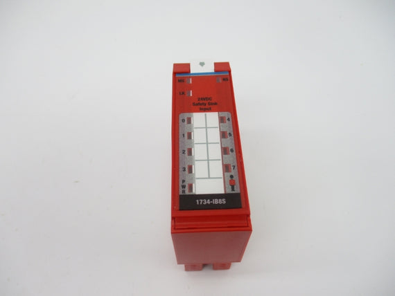 ALLEN BRADLEY 1734-IB8S SER. B 11-30/28.8VDC NSMP