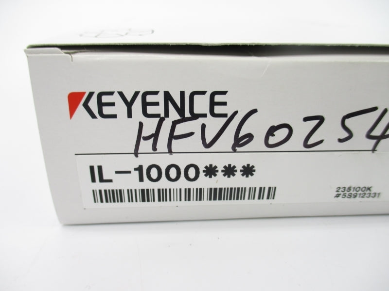 KEYENCE IL-1000 10-30VDC NSMP