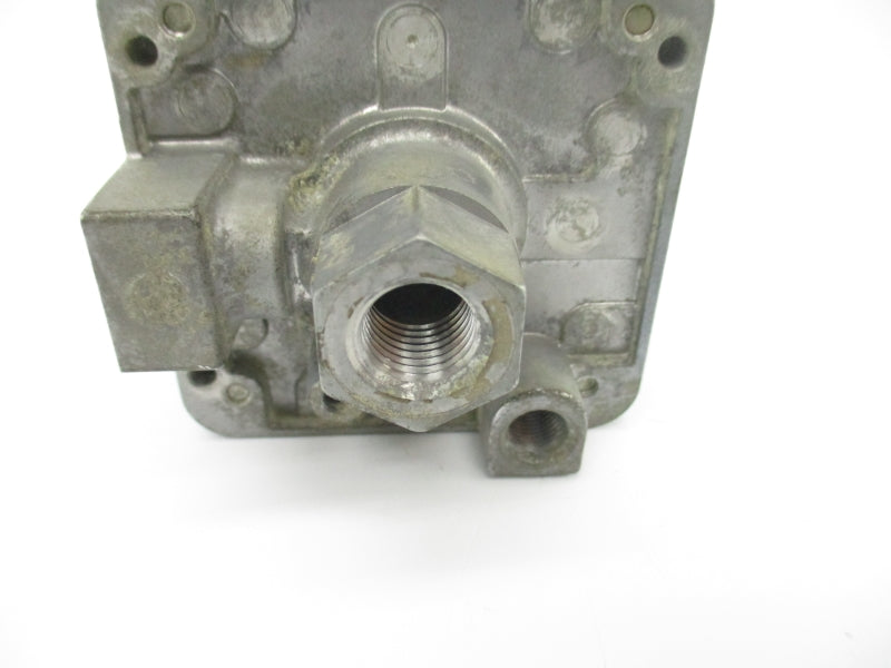 HONEYWELL C6097A1053 120-240VAC 5.0A 5.0PSI UNMP