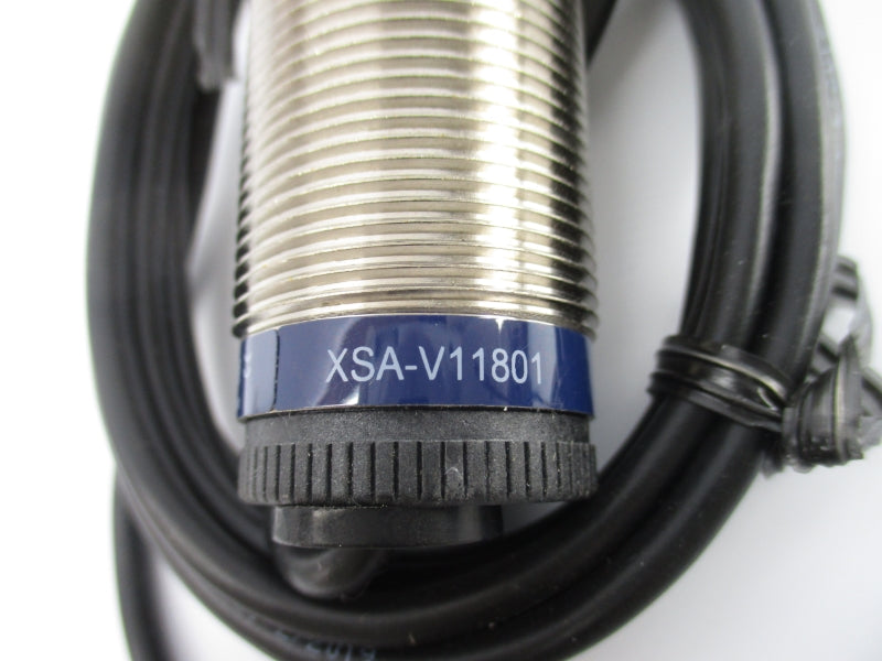 TELEMECANIQUE XSA-V11801 24-240V NSNP
