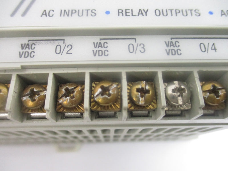ALLEN BRADLEY 1761-L16AWA SER. C F/W 3.0 100/120VAC UNMP