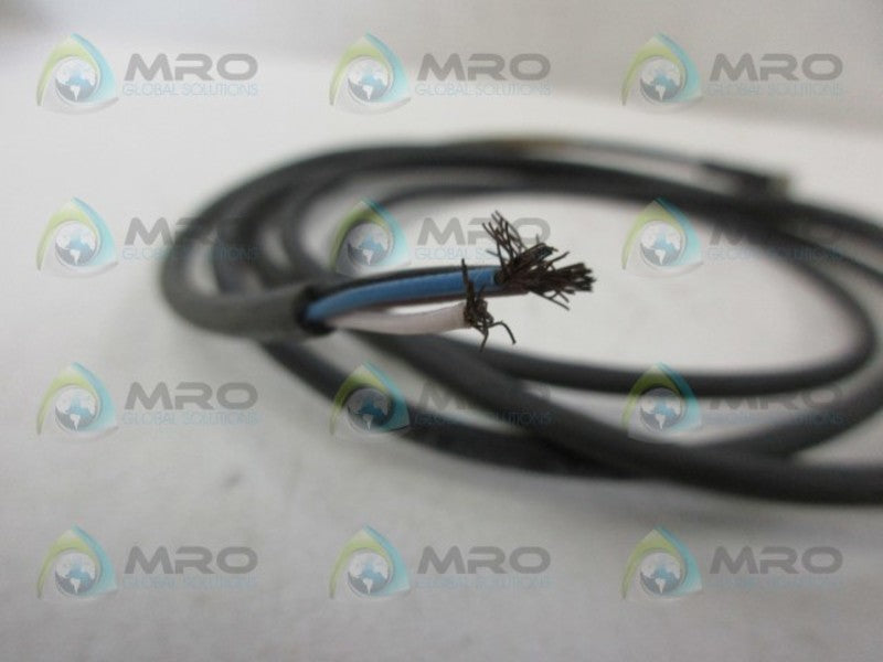 IFM EFECTOR E18226 SOCKET FOR SENSOR W/ M8 CONNECTOR *USED*