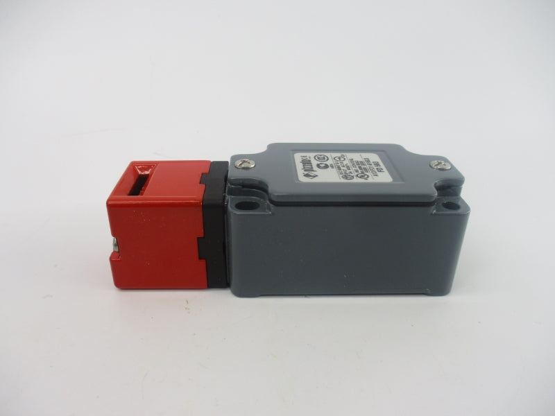 PIZZATO FD593 400V 3A NSNP