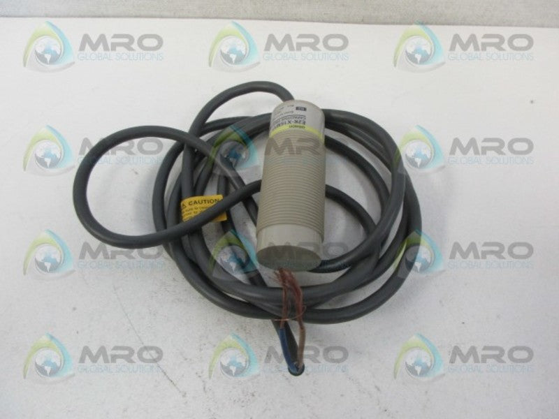 OMRON E2K-X15MY1 CAPACITVIVE SWITCH *USED*