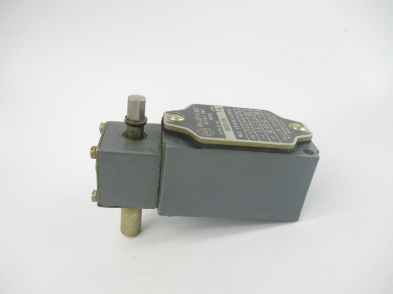 ALLEN BRADLEY 802T-CM SER. B 600VAC 1.2A (BK/YL) NSMP