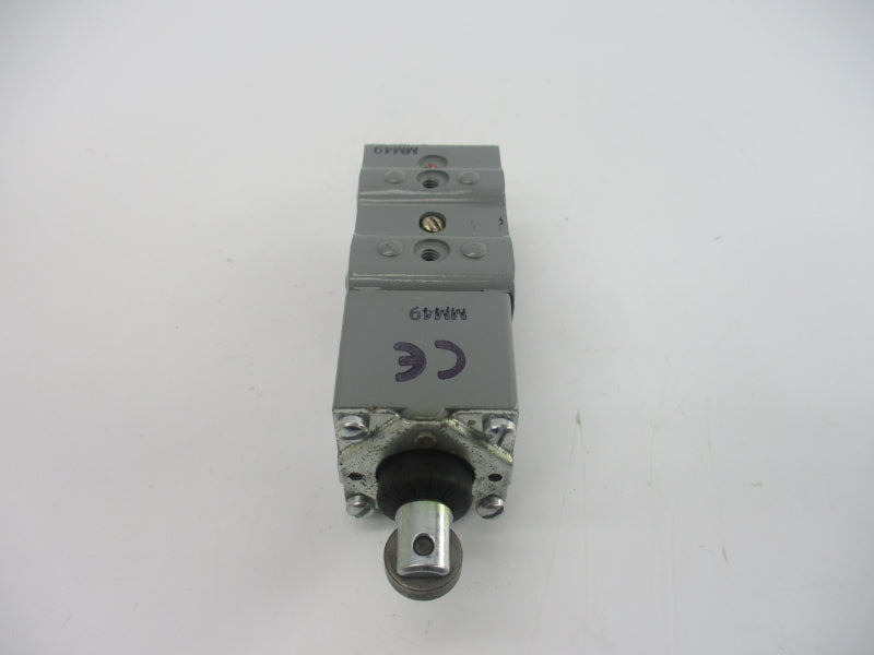 ALLEN BRADLEY 802T-NX9 SER. A (WH) NSMP