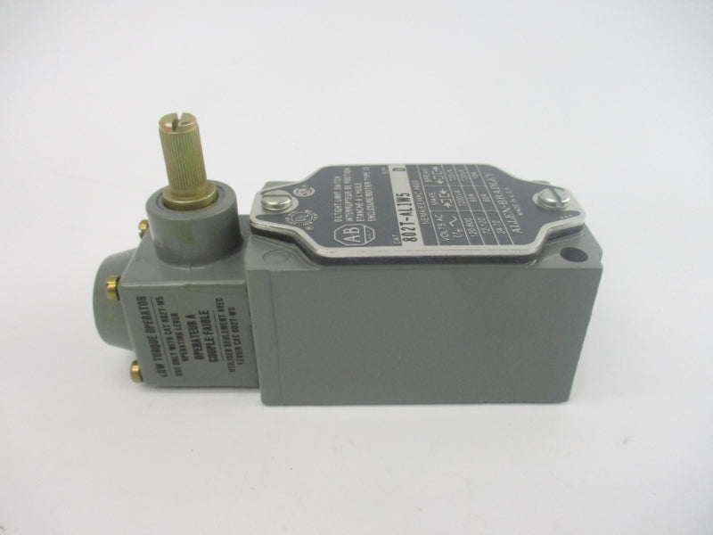 ALLEN BRADLEY 802T-AL1W5 SER. D 120-600VAC 60A (WH) NSMP