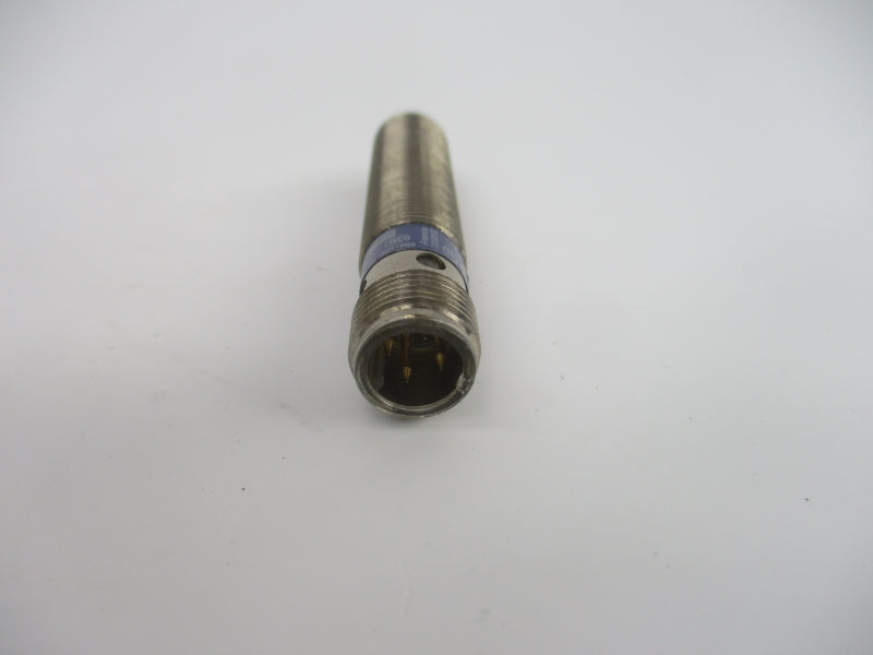 TELEMECANIQUE XS612B1PAM12 12-48V NSNP