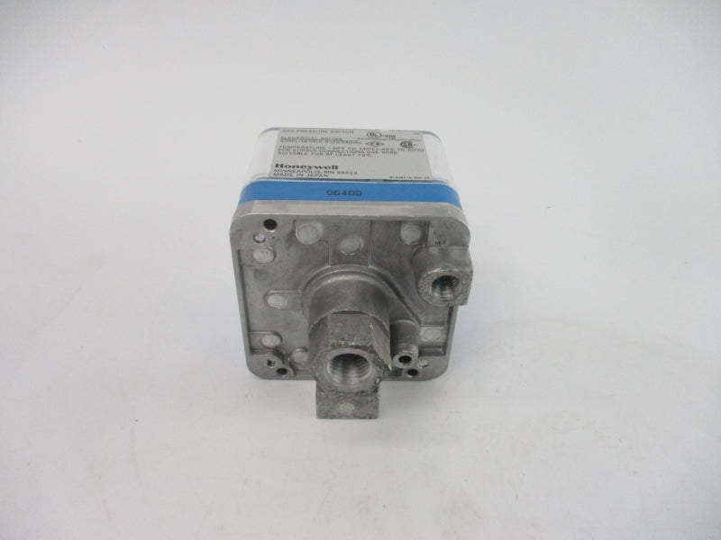 HONEYWELL C6097B1101 120/240VAC 9.3PSI NSNP